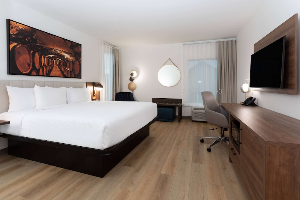 la quinta inn and suites by wyndham galt