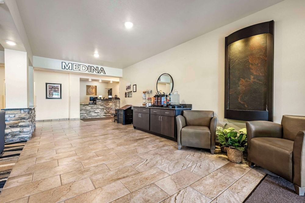 comfort inn and suites