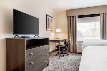 comfort inn and suites