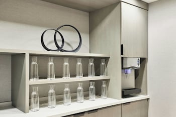 ac hotel by marriott st louis chesterfield