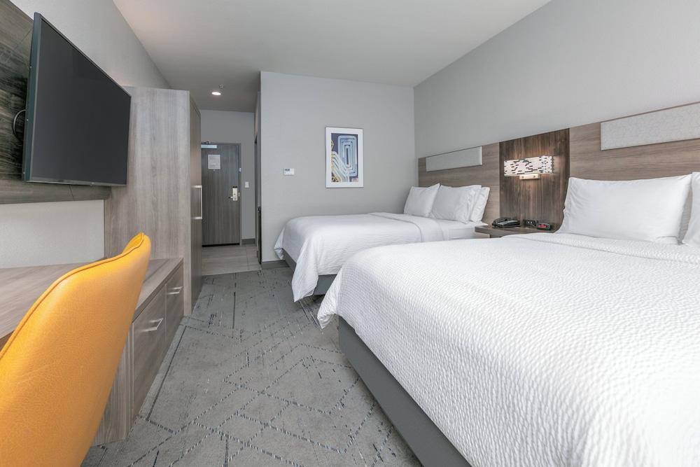 holiday inn express and suites dallas plano north
