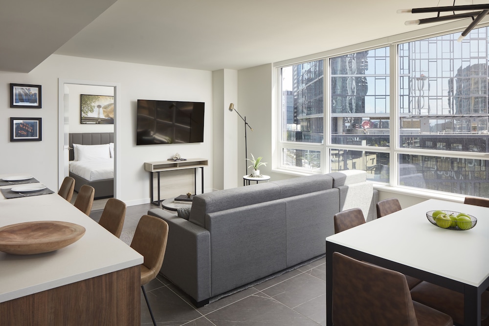level hotels and furnished suites south lake union