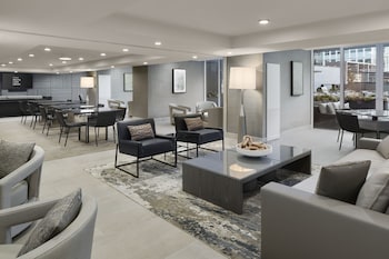 level hotels and furnished suites south lake union