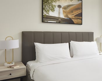level hotels and furnished suites south lake union