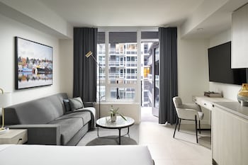 level hotels and furnished suites south lake union