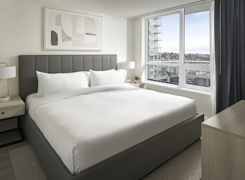 level hotels and furnished suites south lake union