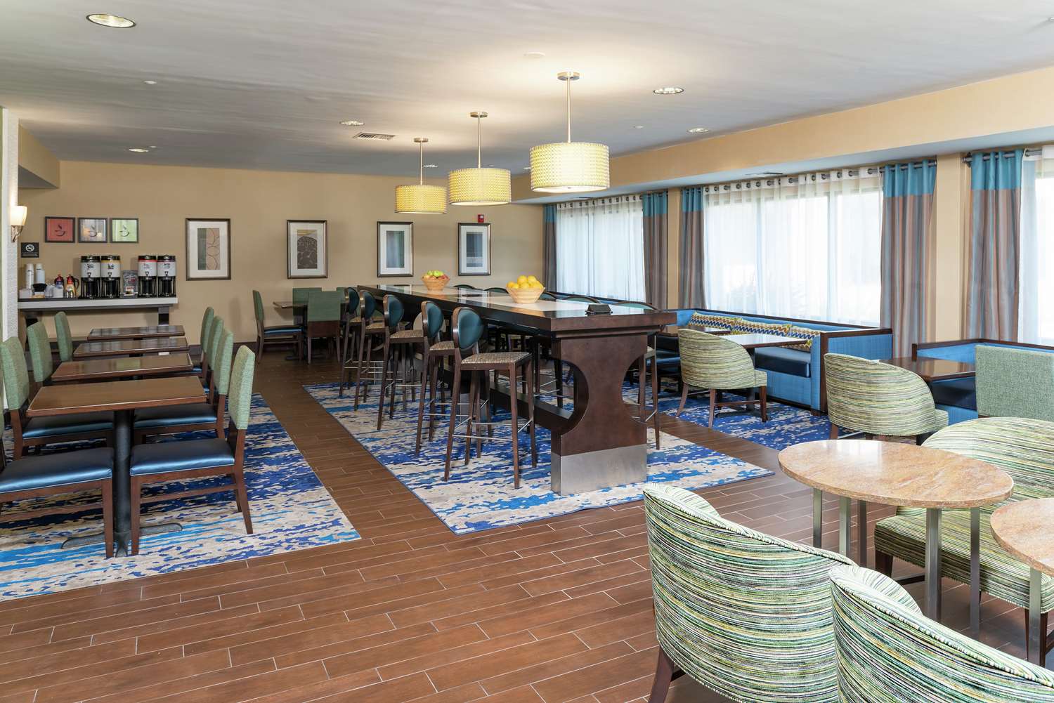 hampton inn east lansing