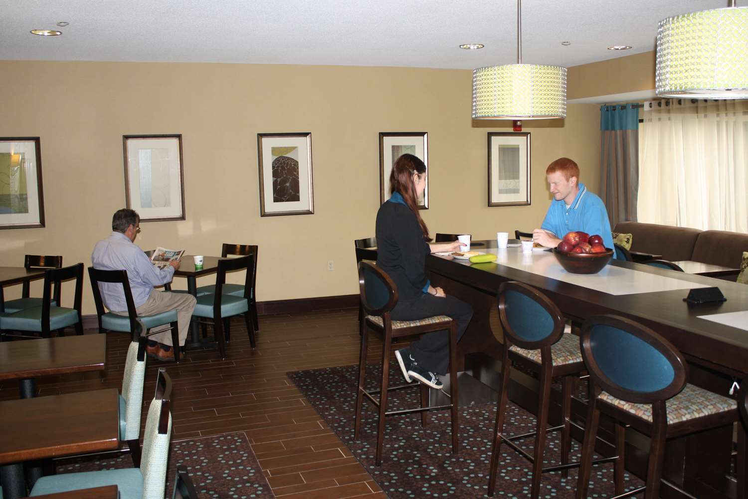 hampton inn east lansing