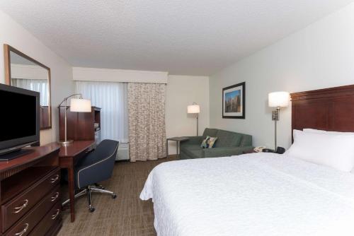 hampton inn east lansing