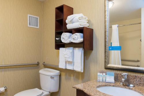 hampton inn east lansing
