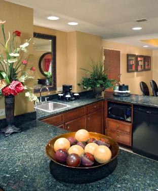 embassy suites by hilton e peoria riverfront conf center
