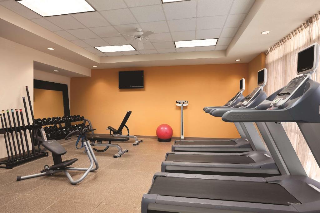 embassy suites by hilton e peoria riverfront conf center