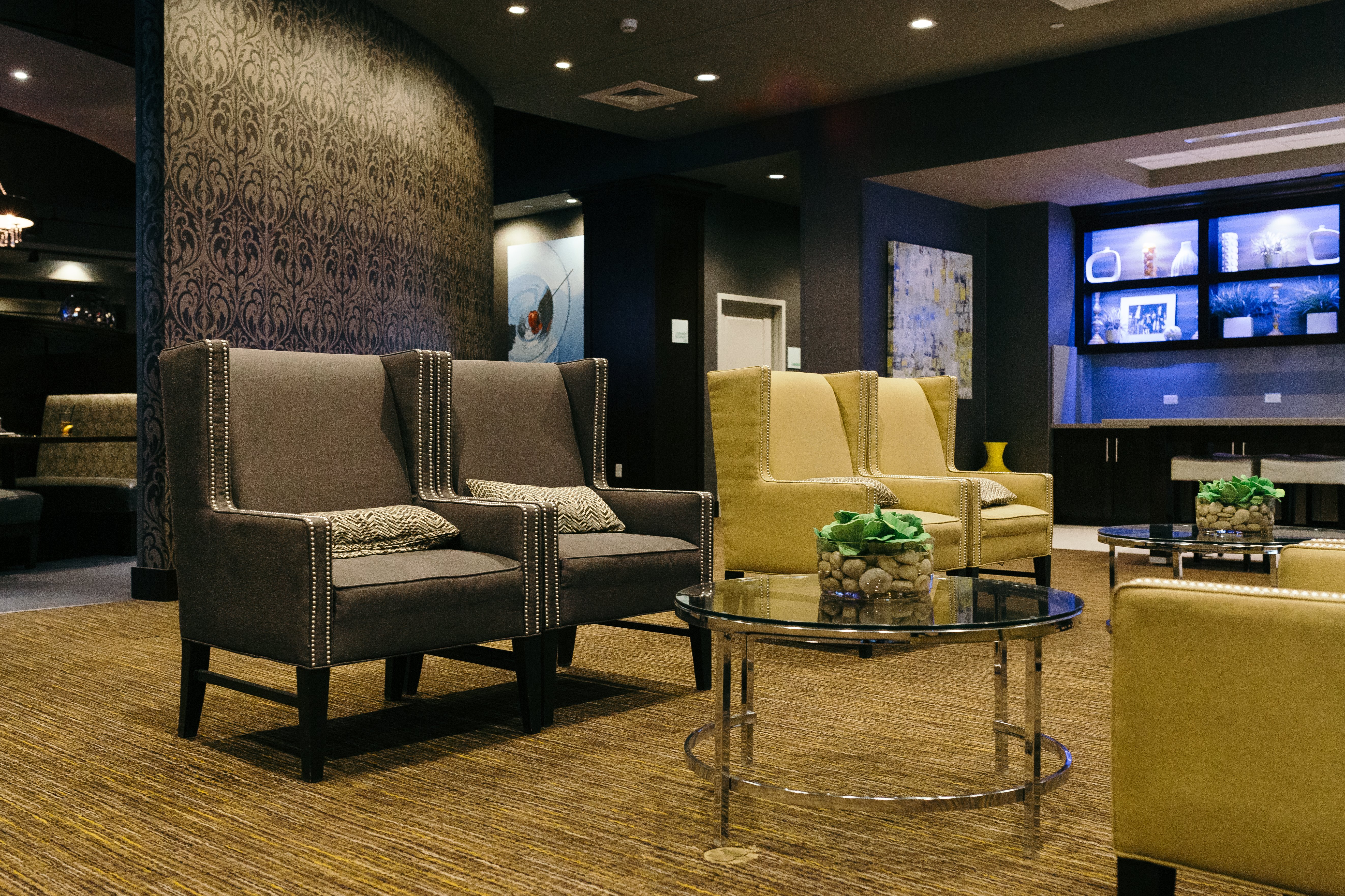 holiday inn hotel and suites east peoria by ihg