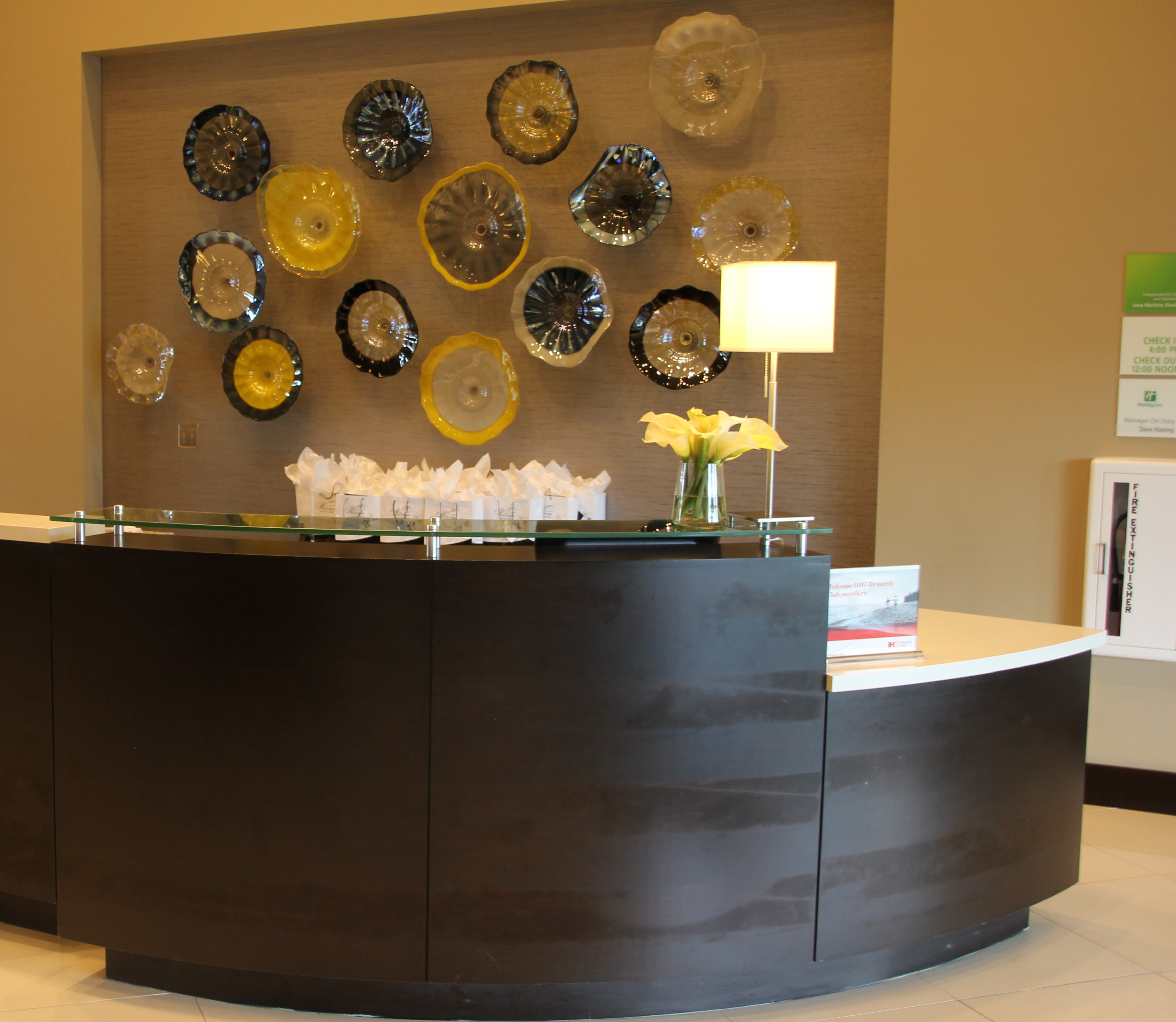 holiday inn hotel and suites east peoria by ihg