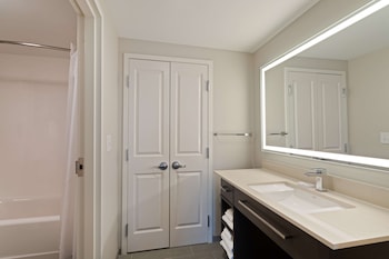 homewood suites by hilton panama city beach