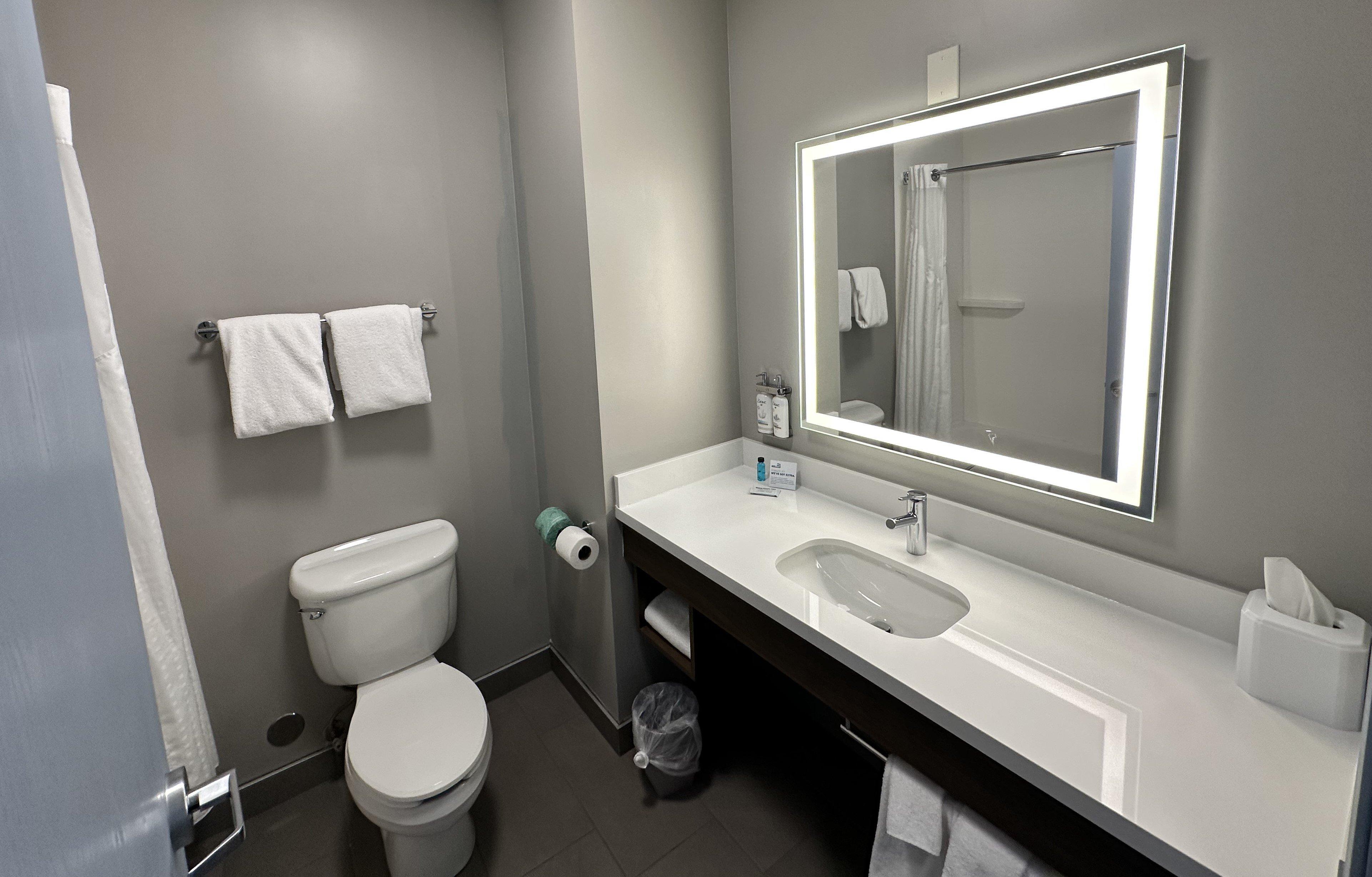 holiday inn express and suites dewitt syracuse by ihg