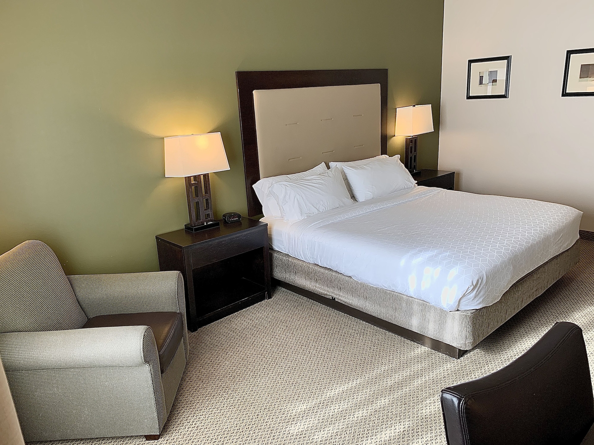 holiday inn express and suites dewitt syracuse by ihg