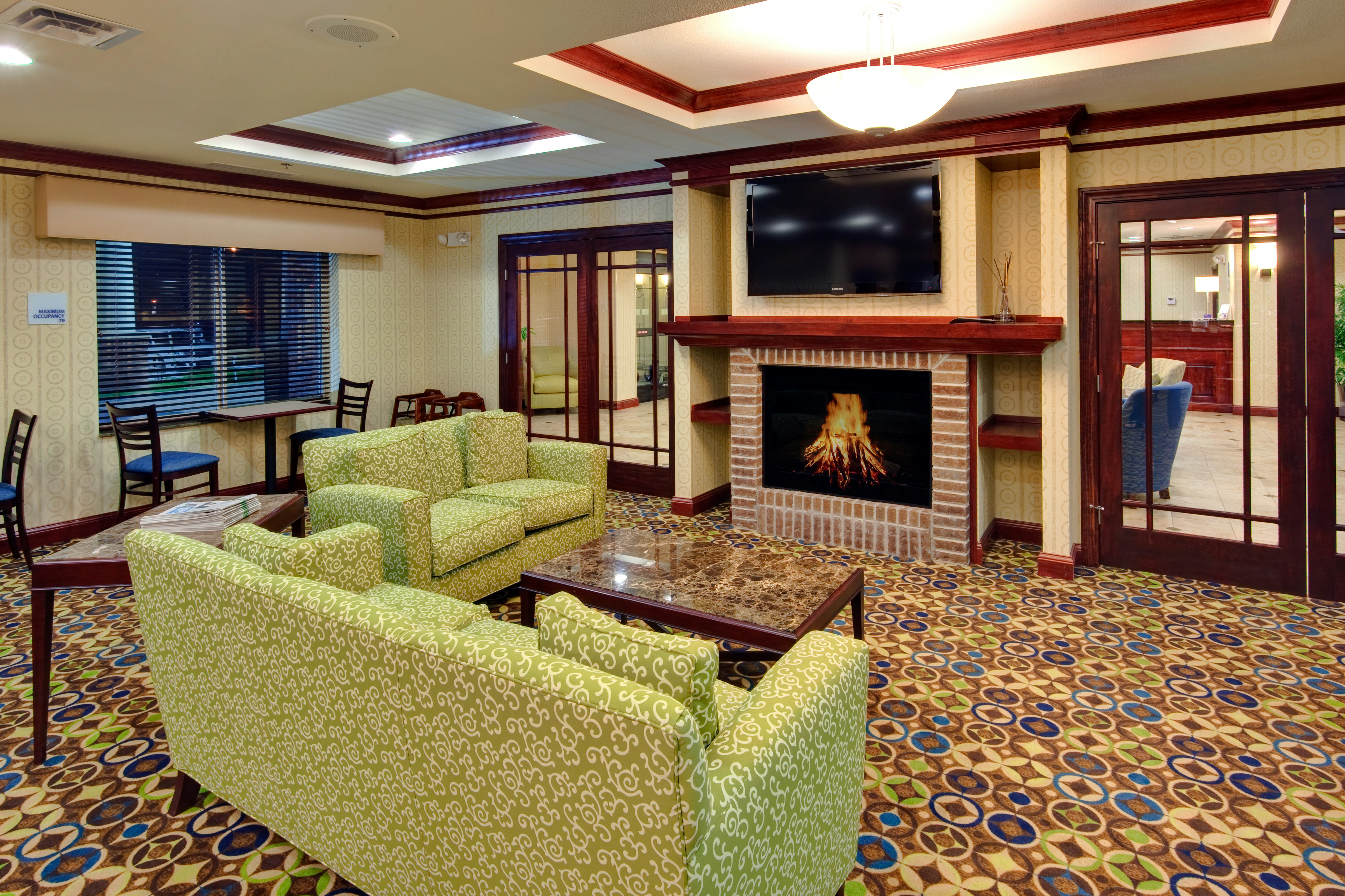 holiday inn express and suites dewitt syracuse by ihg