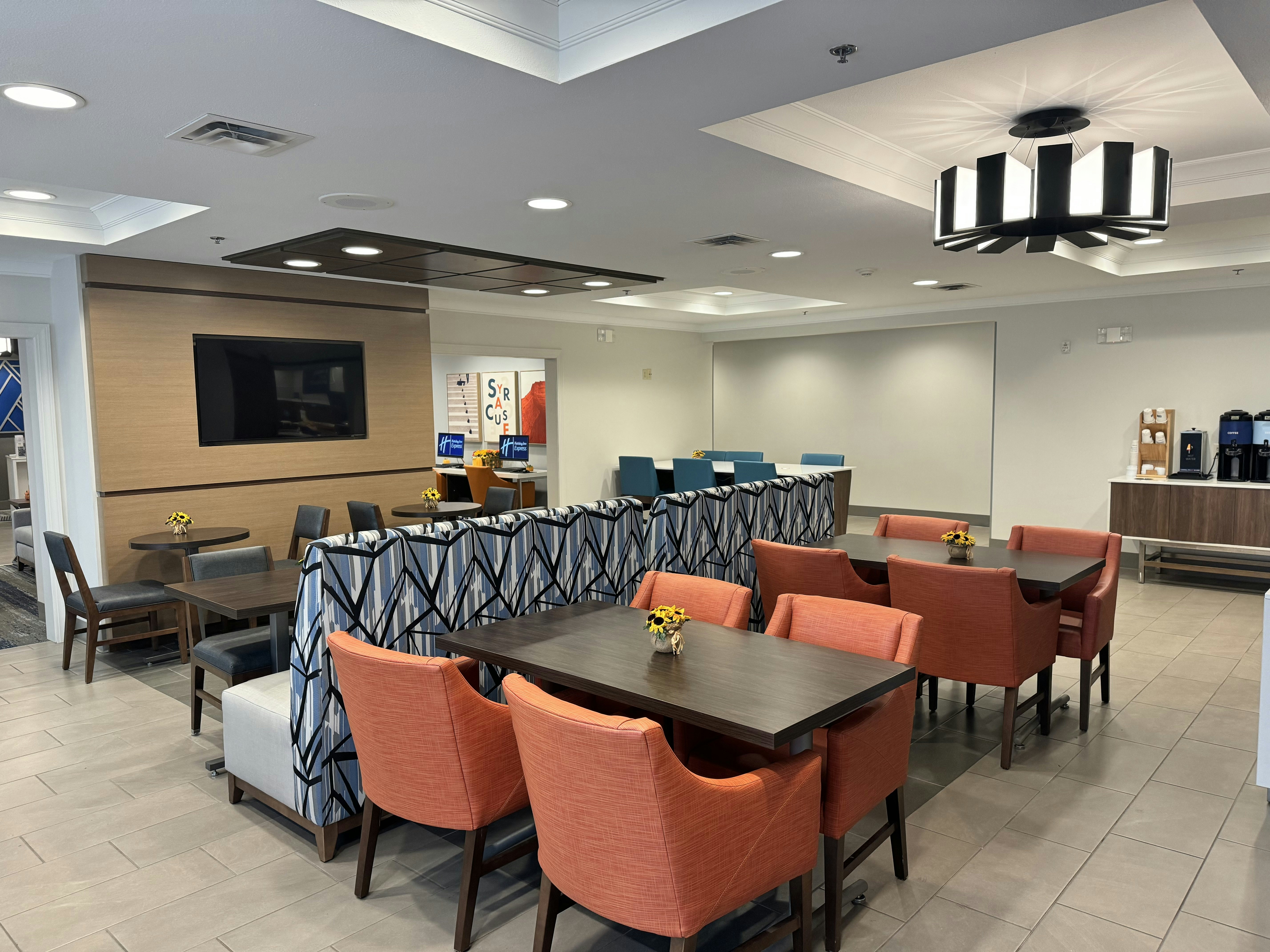 holiday inn express and suites dewitt syracuse by ihg