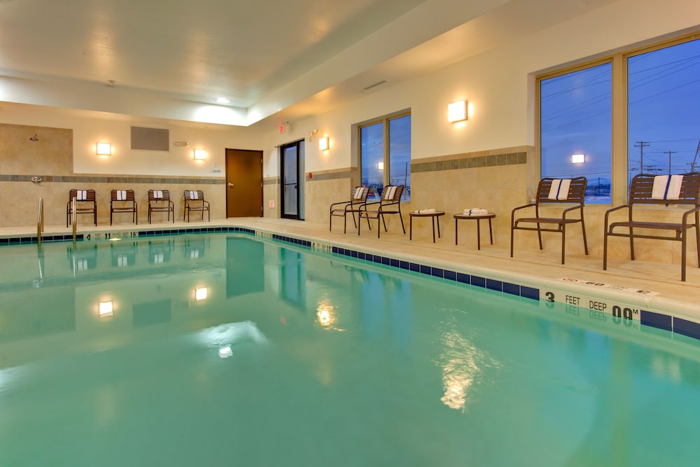 holiday inn express and suites dewitt syracuse by ihg