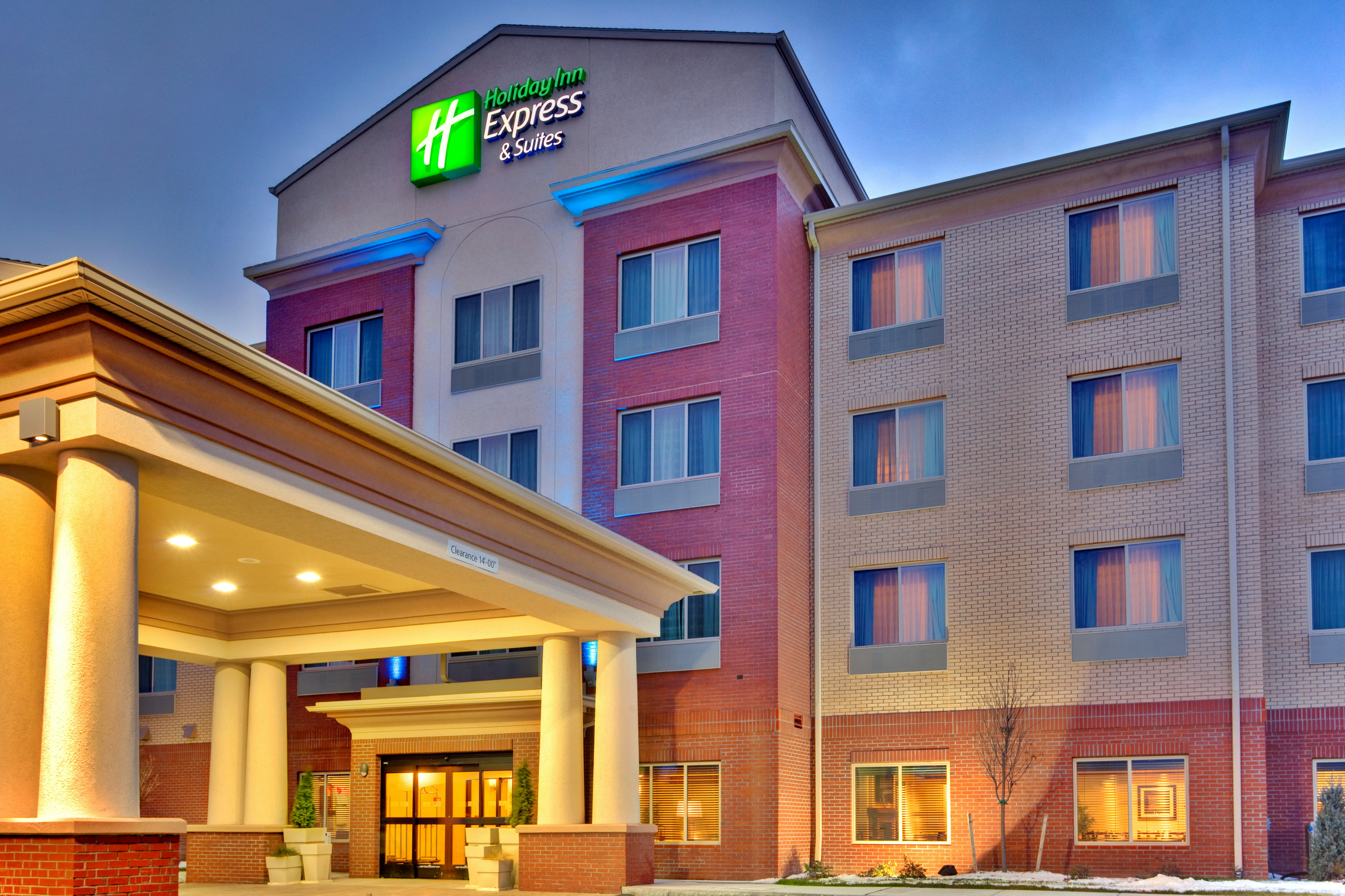 holiday inn express and suites dewitt syracuse by ihg