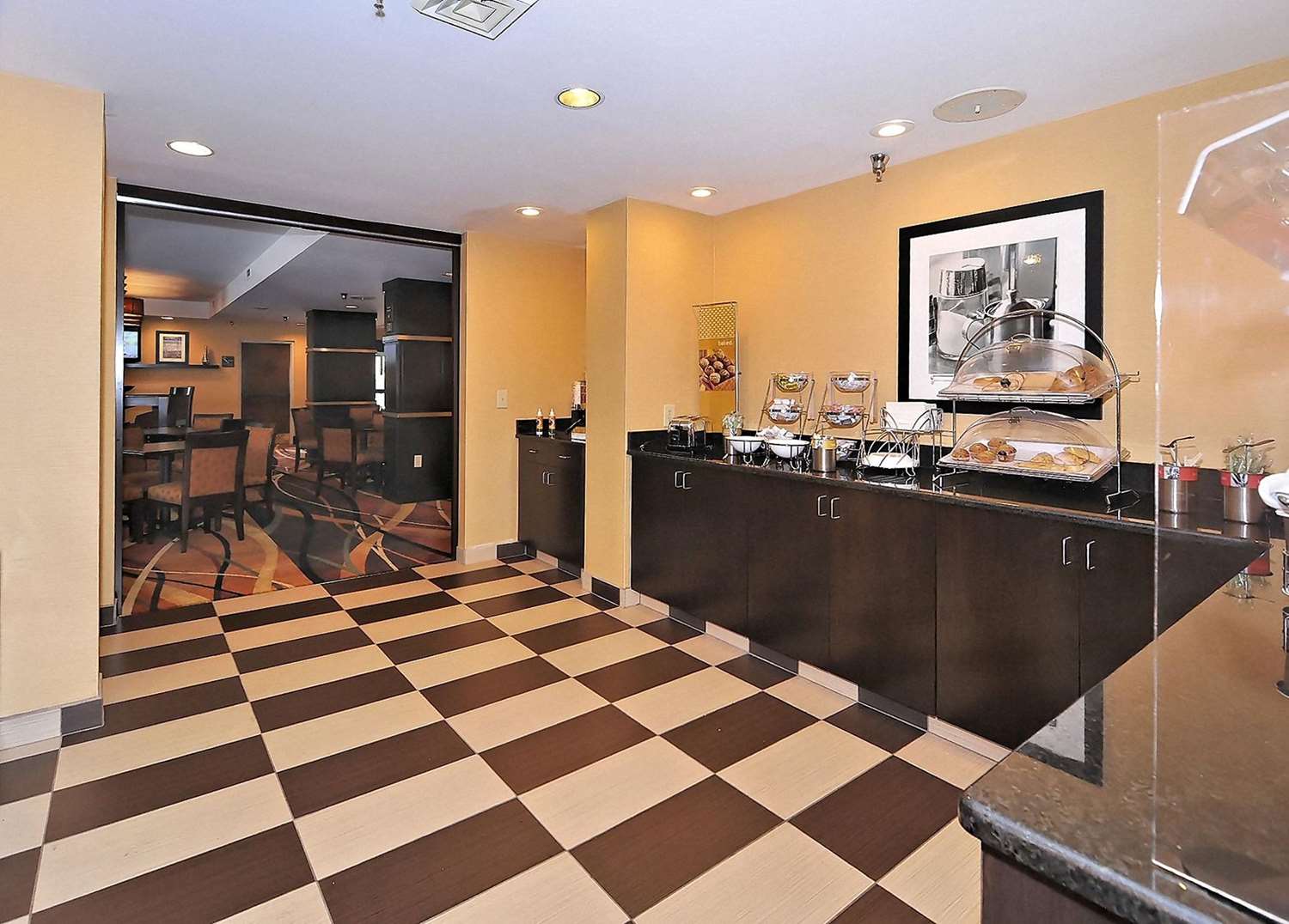 hampton inn eden