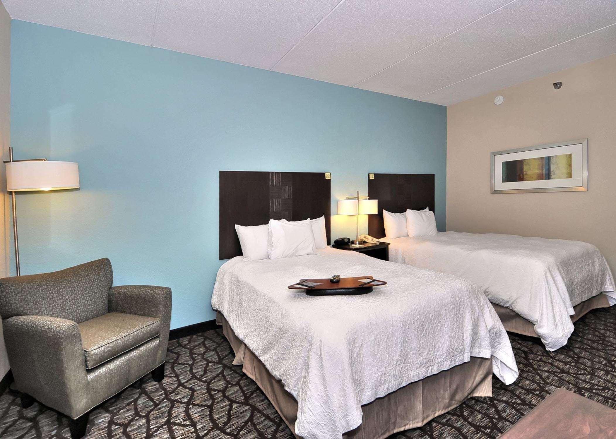 hampton inn eden
