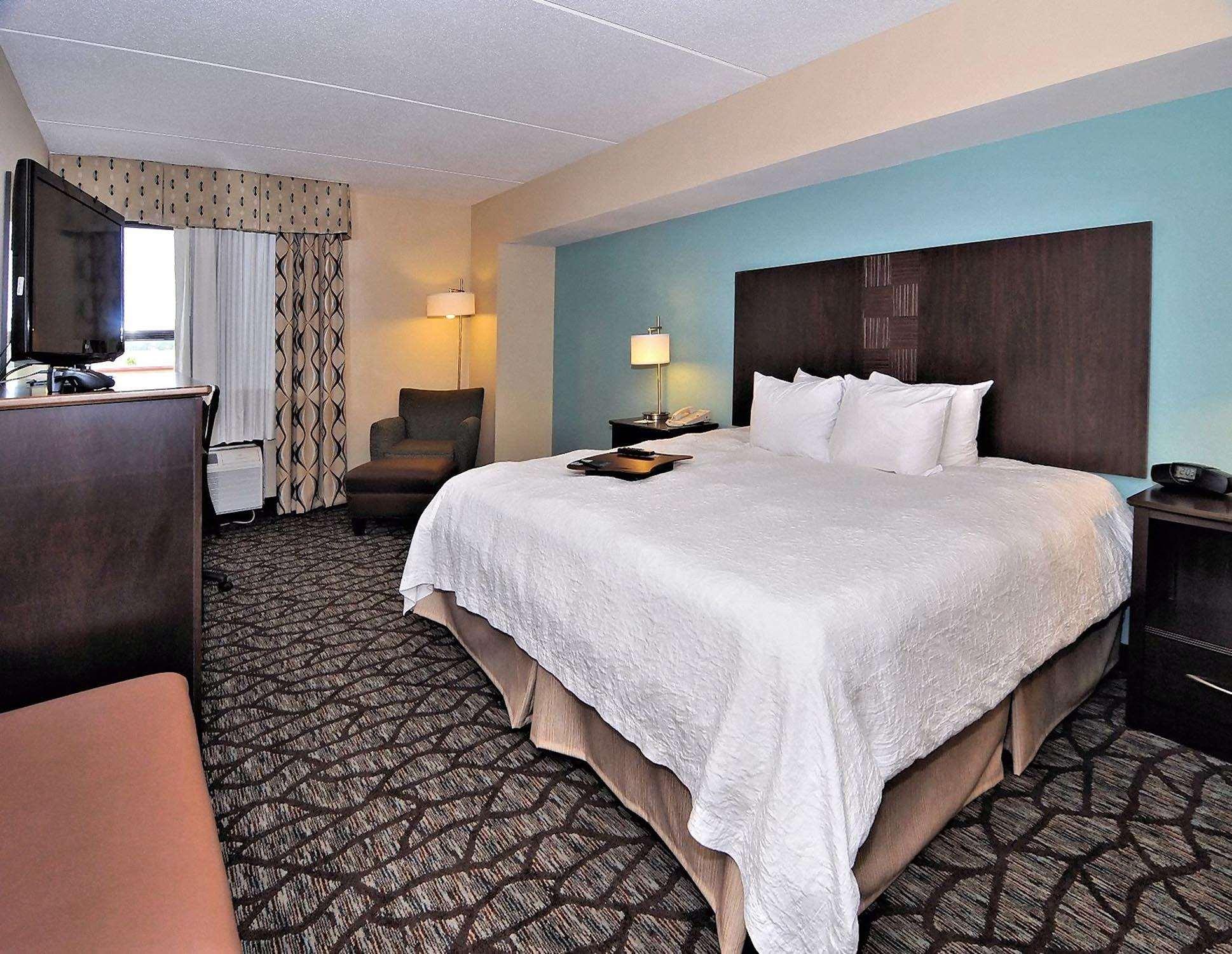 hampton inn eden