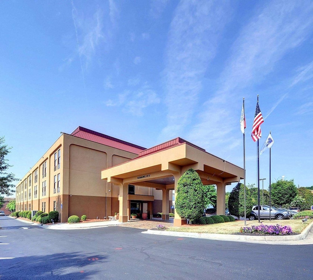 hampton inn eden