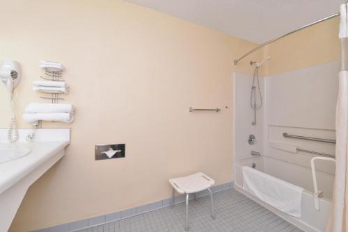 Americas Best Value Inn Edenton,Edenton>>Albemarle Sound,2 star