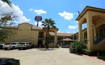 Texas Inn And Suites Rgv,Hidalgo>>Edinburg,3 star
