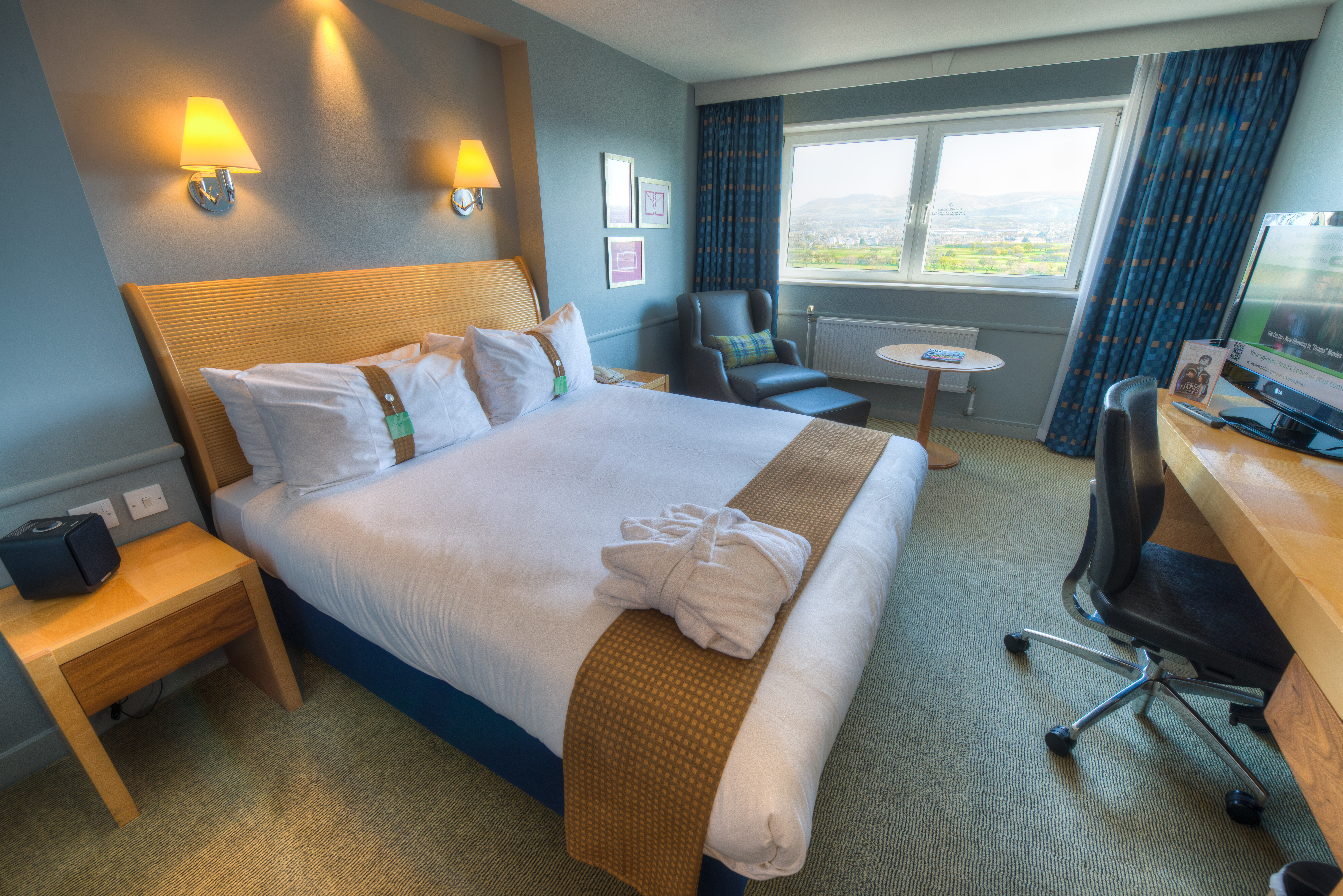 holiday inn edinburgh by ihg
