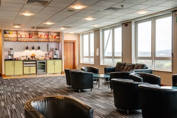 holiday inn edinburgh by ihg
