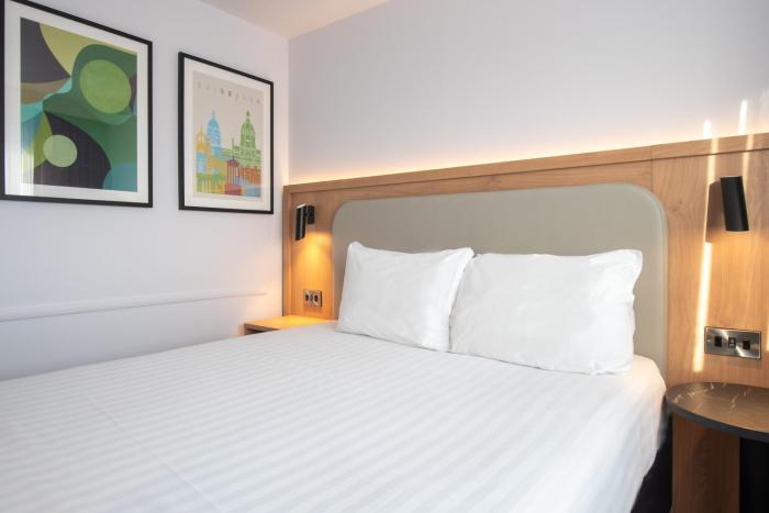 holiday inn edinburgh by ihg
