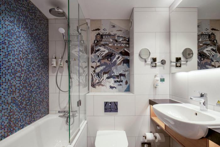 holiday inn edinburgh by ihg
