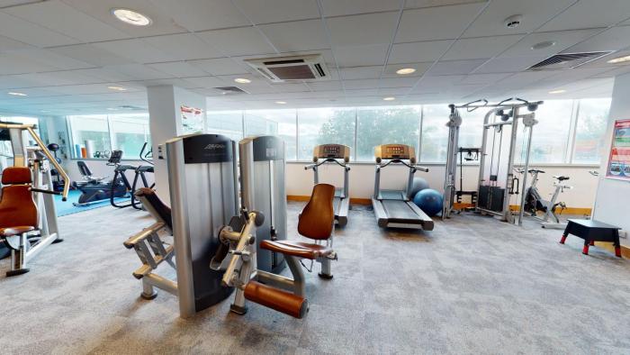 holiday inn edinburgh by ihg
