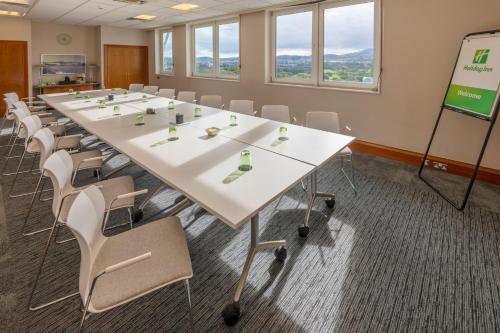 holiday inn edinburgh by ihg