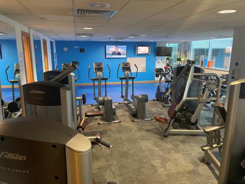holiday inn edinburgh by ihg