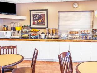 super 8 by wyndham edmonton south