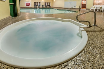 super 8 by wyndham edmonton south