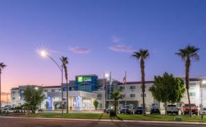 holiday inn express hotel and suites el centro by ihg