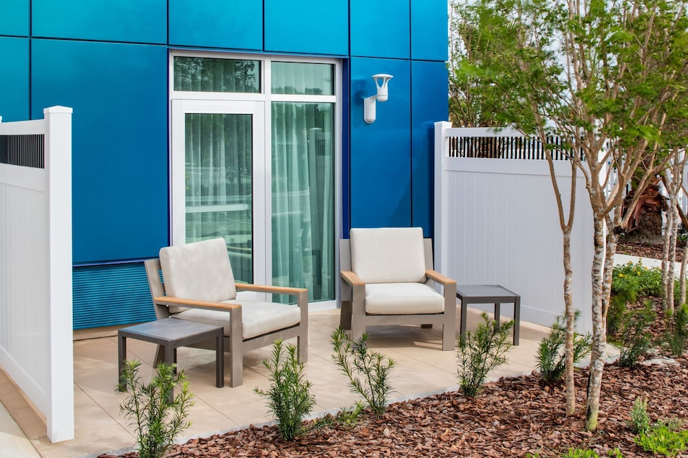 courtyard by marriott titusville kennedy space center