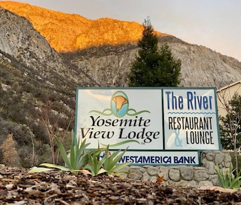 yosemite view lodge