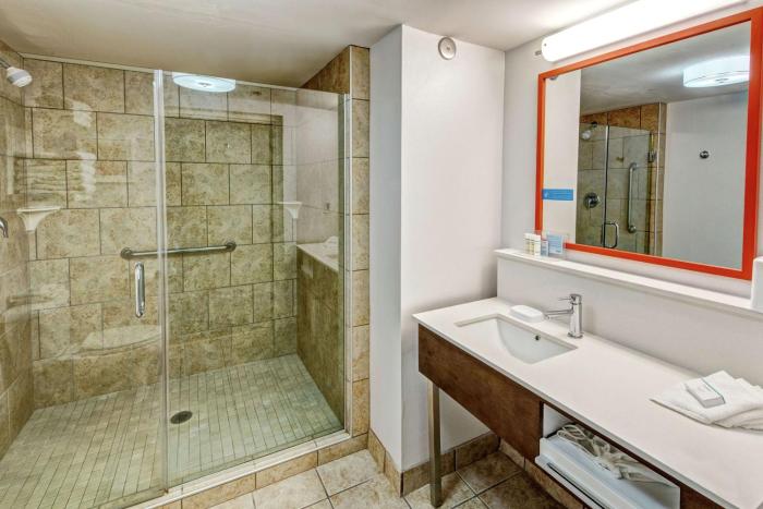 hampton inn elizabeth city