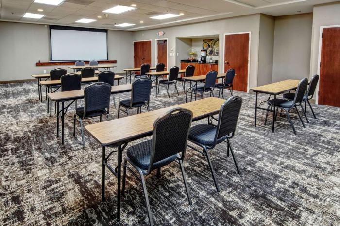 hampton inn elizabeth city