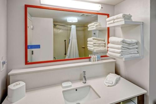 hampton inn elizabeth city