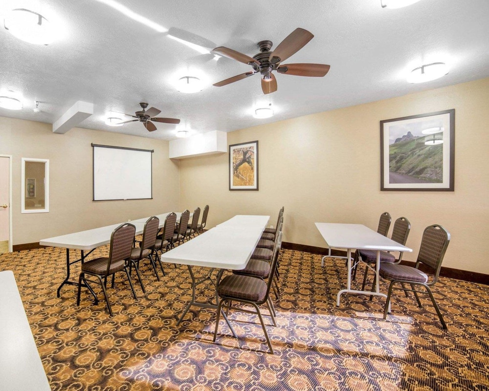 comfort inn elko