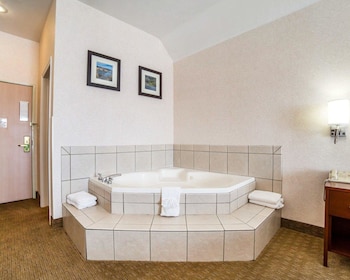 comfort inn elko