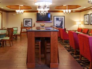 hampton inn elkton