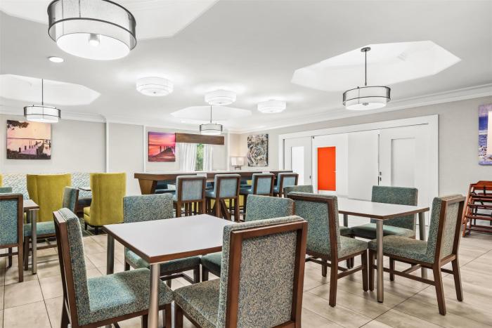 hampton inn elkton